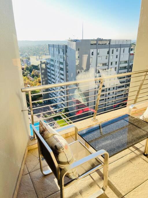 Duplex Penthouse 24H Electricity Daire Johannesburg Dış mekan fotoğraf